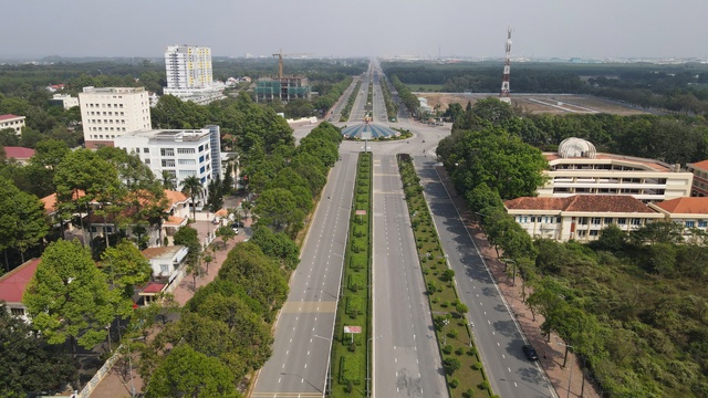 Cận cảnh đường 10 l&agrave;n xe kết nối s&acirc;n bay Long Th&agrave;nh với TPHCM - Ảnh 1.