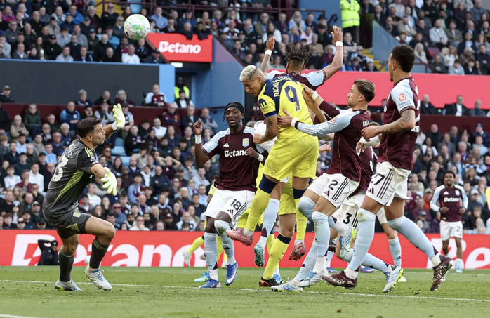 Tottenham vượt ải Aston Villa, s&aacute;ng cửa trụ hạng - Ảnh 2.