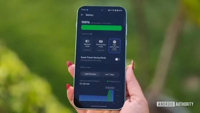 Thử d&ugrave;ng mẫu điện thoại pin khủng 9.000 mAh để chơi game 3 tiếng li&ecirc;n tục: C&aacute;i kết khiến t&ocirc;i "ng&acirc;y người" - Ảnh 2.