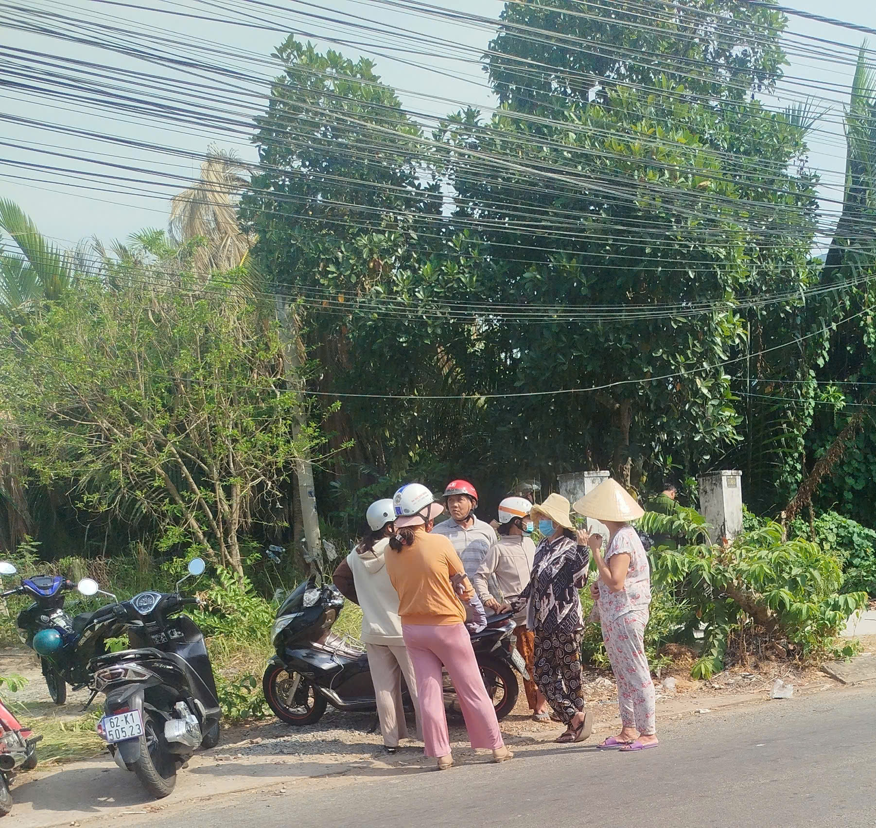 Vụ thảm &aacute;n ở T&acirc;y Ninh: Thi thể 2 nạn nh&acirc;n được đưa về C&agrave; Mau - Ảnh 3.