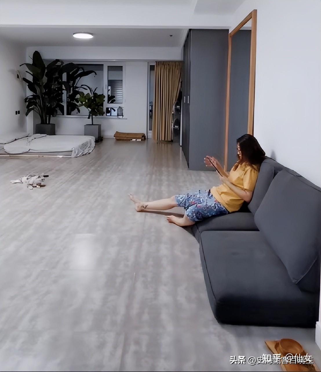 C&ocirc; g&aacute;i sống trong căn hộ 88m&sup2; chỉ c&oacute; 6 m&oacute;n nội thất: Từ nghiện mua sắm th&agrave;nh người theo đuổi lối sống &ldquo;kh&ocirc;ng ti&ecirc;u d&ugrave;ng&rdquo;- Ảnh 7.