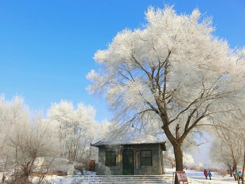 9 địa điểm du lịch đẹp như phim ngôn tình tại Trung Quốc - Ảnh 11.