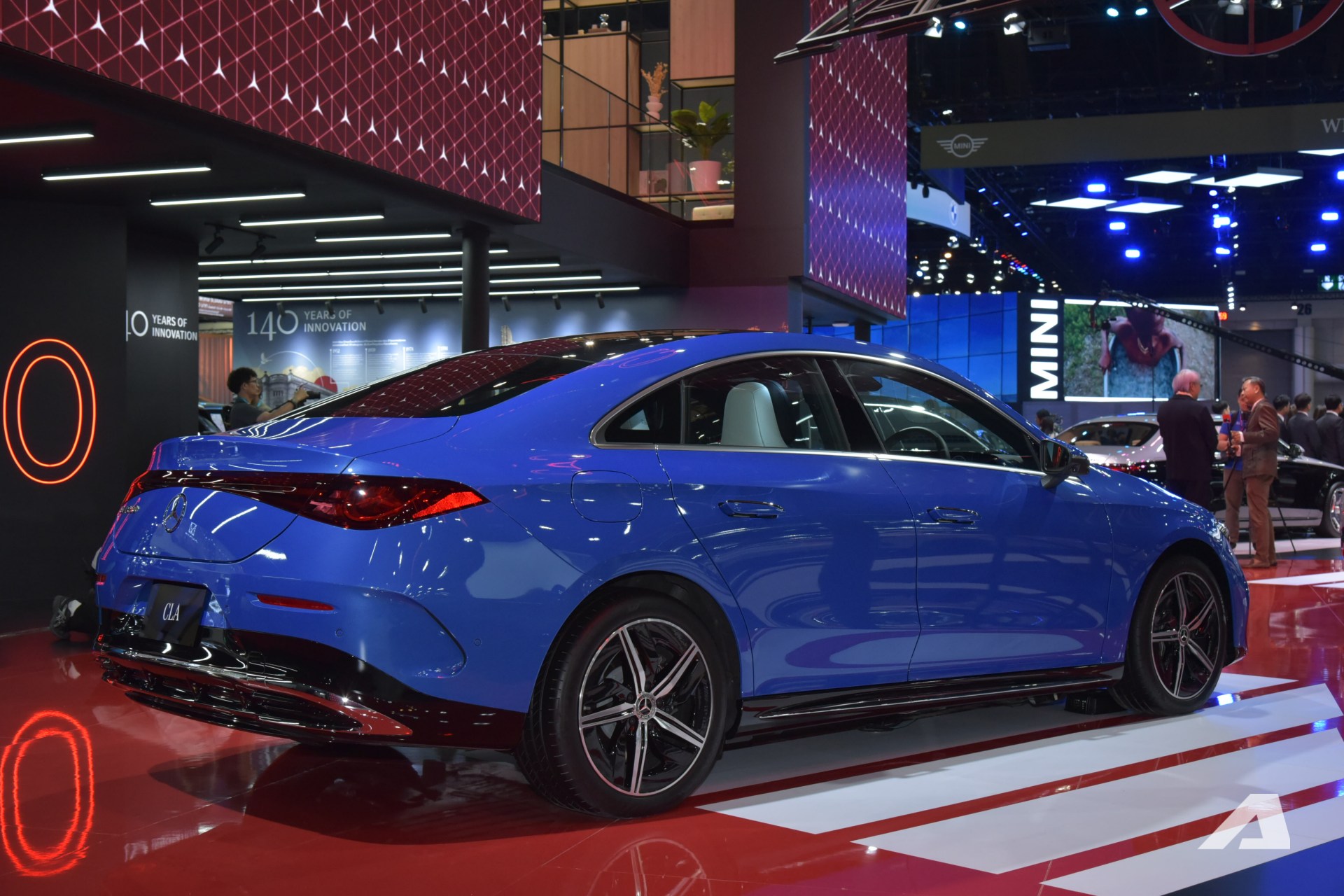 Mercedes-Benz CLA 2026 gi&aacute; dự kiến từ gần 1,7 tỷ đồng tại Việt Nam: C&oacute; g&oacute;i thể thao, mạnh hơn 220hp, chạy tới hơn 500km/sạc- Ảnh 2.