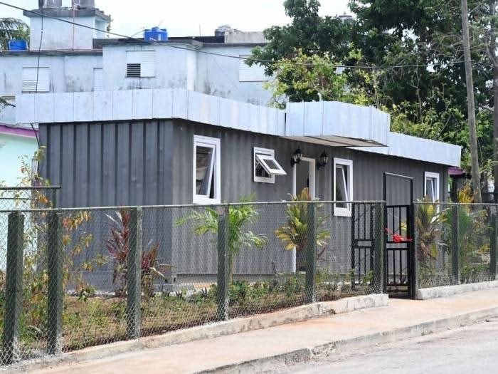 Tin vui: D&ugrave;ng thứ chứa h&agrave;ng h&oacute;a do Trung Quốc gửi tới, Cuba l&agrave;m th&agrave;nh c&ocirc;ng m&oacute;n qu&agrave; &yacute; nghĩa cho người d&acirc;n - Ảnh 1.