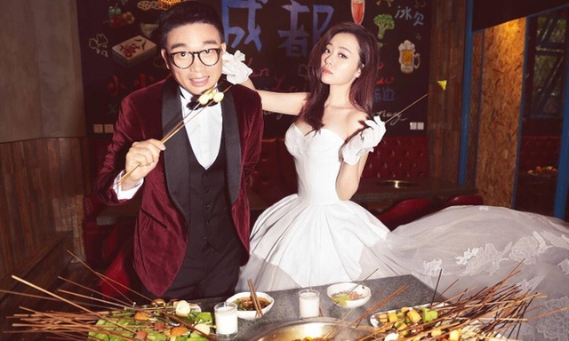 Showbiz c&oacute; mỹ nh&acirc;n l&agrave; "thi&ecirc;n thần biết h&aacute;t": 2 lần bị tố "tiểm tam", c&oacute; CEO lập c&ocirc;ng ty chục tỷ đ&ocirc; mời về h&aacute;t  - Ảnh 15.