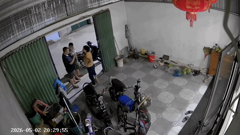 H&eacute; lộ nguồn cơn vụ người đ&agrave;n &ocirc;ng lao v&agrave;o h&agrave;nh hung phụ nữ sau c&acirc;u n&oacute;i "m&agrave;y thử t&aacute;t tao xem" - Ảnh 1.