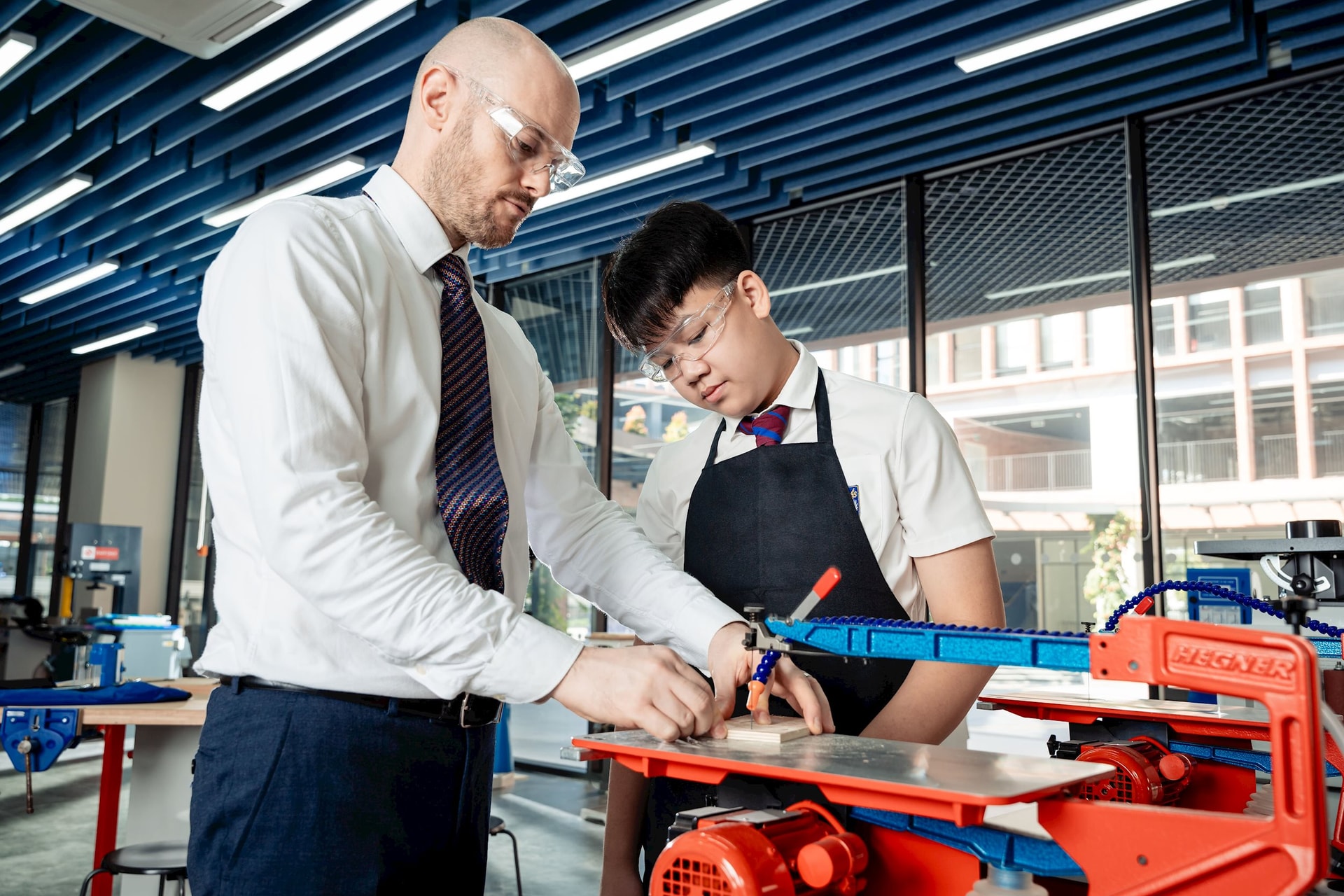 Kỳ t&iacute;ch: Lần đầu ti&ecirc;n một cơ sở gi&aacute;o dục tại Việt Nam v&agrave;o top xuất sắc to&agrave;n cầu, Vingroup c&oacute; đ&oacute;ng g&oacute;p lớn