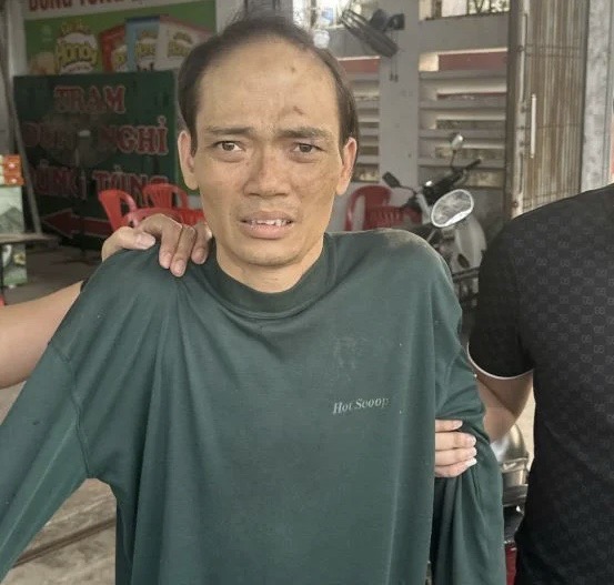 Đang gấp quần áo, người phụ nữ bị chồng đâm tử vong ở Hưng Yên, hé lộ nguồn cơn - Ảnh 1.