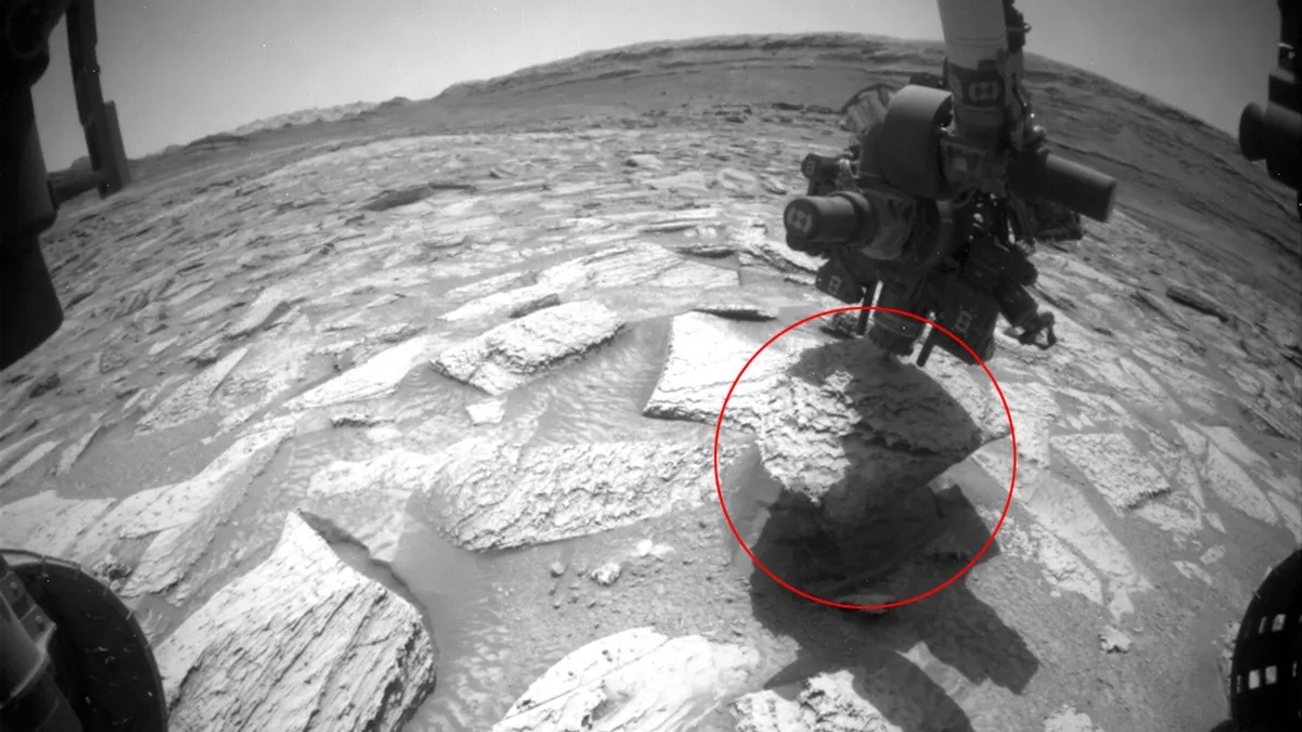 NASA giải cứu tàu Curiosity khỏi sự cố nghiêm trọng trên sao hỏa năm 2026 - Ảnh 2.