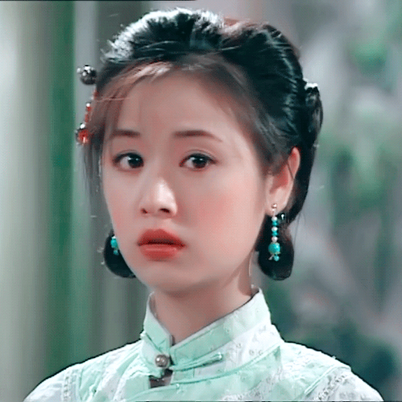Lâm Tâm Như đang làm gì với gương mặt của mình vậy?- Ảnh 7.