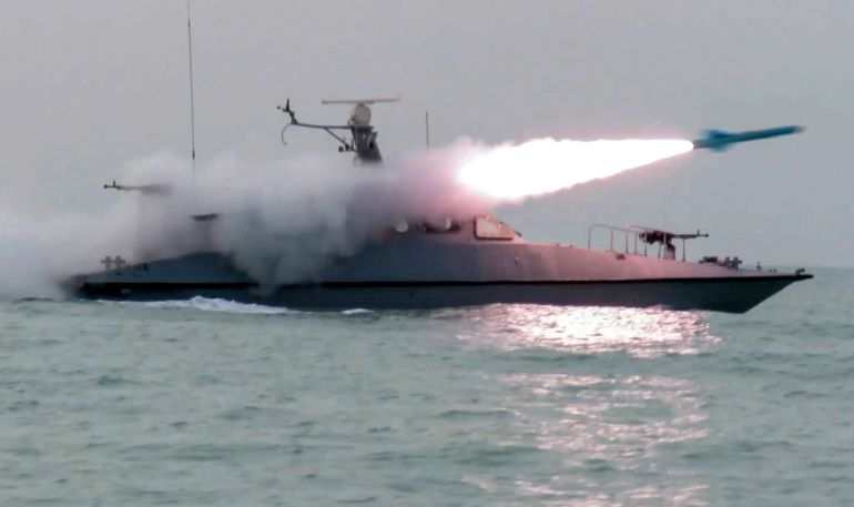 Tên lửa Iran tấn công UAE gây căng thẳng Trong bối cảnh ngừng bắn 2026 - Ảnh 1.