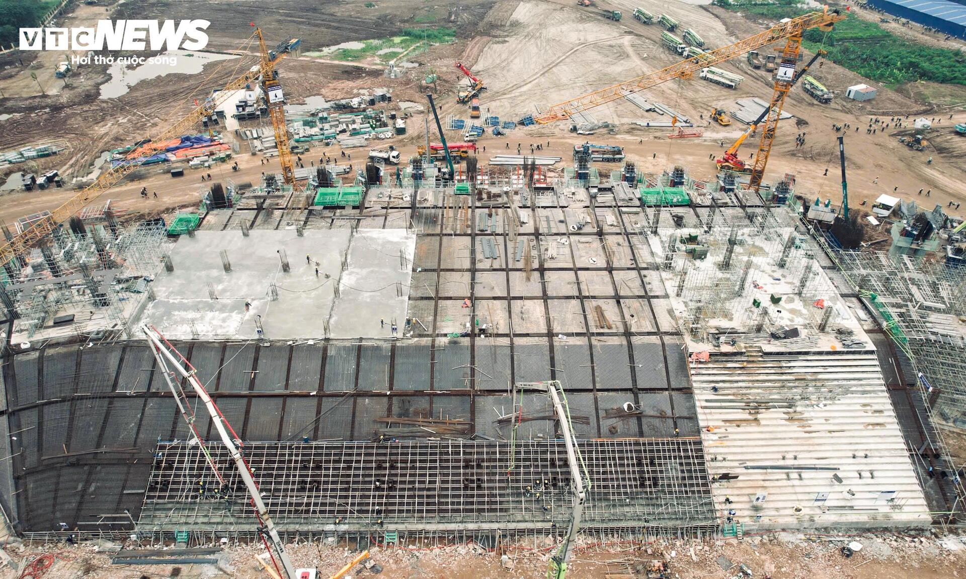 Đại công trường sân vận động PVF 60 . 000 Chỗ ở Hưng Yên thi công xuyên đêm - Ảnh 11.