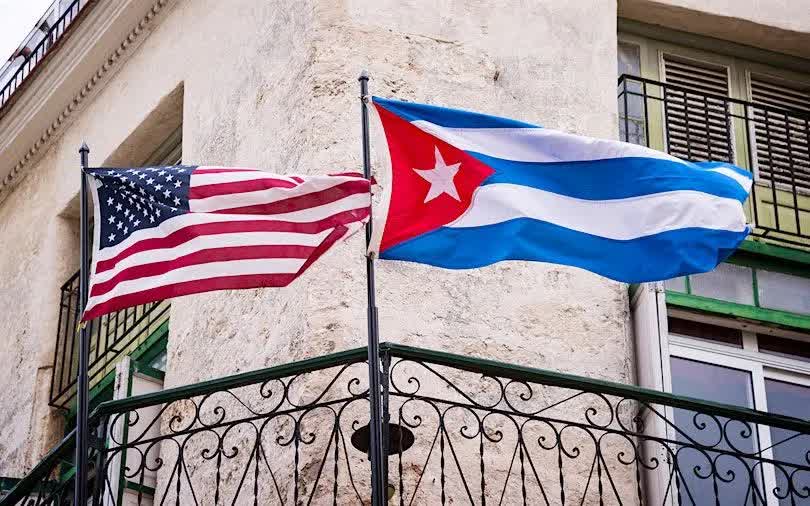 Mỹ &aacute;p đặt lệnh trừng phạt đối với doanh nghiệp Cuba - Ảnh 1.
