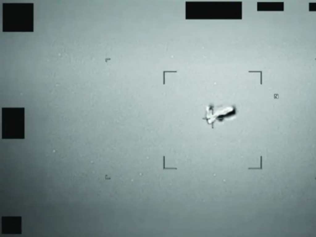 Mỹ c&ocirc;ng bố 162 hồ sơ về UFO g&acirc;y chấn động - Ảnh 3.