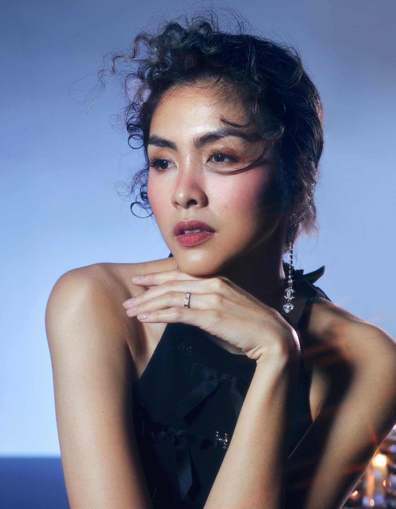 Ma Ran Đ&ocirc; thoải m&aacute;i lộ diện, Tăng Thanh H&agrave; quyết che &ocirc; đen k&iacute;n bưng tại tiệc đ&oacute;ng m&aacute;y Ho&agrave;ng Hậu Cuối C&ugrave;ng- Ảnh 7.