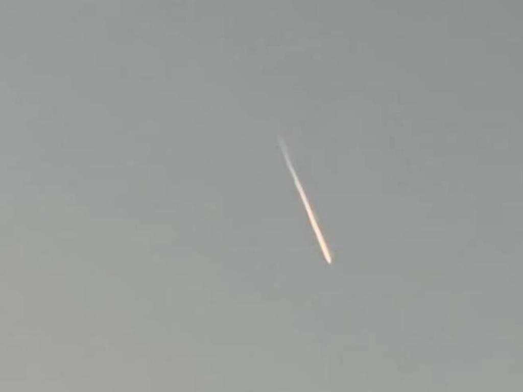 Mỹ c&ocirc;ng bố 162 hồ sơ về UFO g&acirc;y chấn động - Ảnh 7.