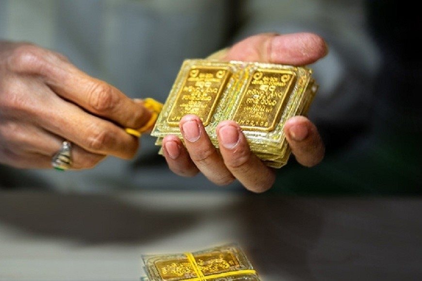Gi&aacute; v&agrave;ng trong nước &ldquo;đứng im&rdquo; vẫn cao hơn thế giới 17 triệu đồng/lượng, vượt cả Trung Quốc v&agrave; Ấn Độ