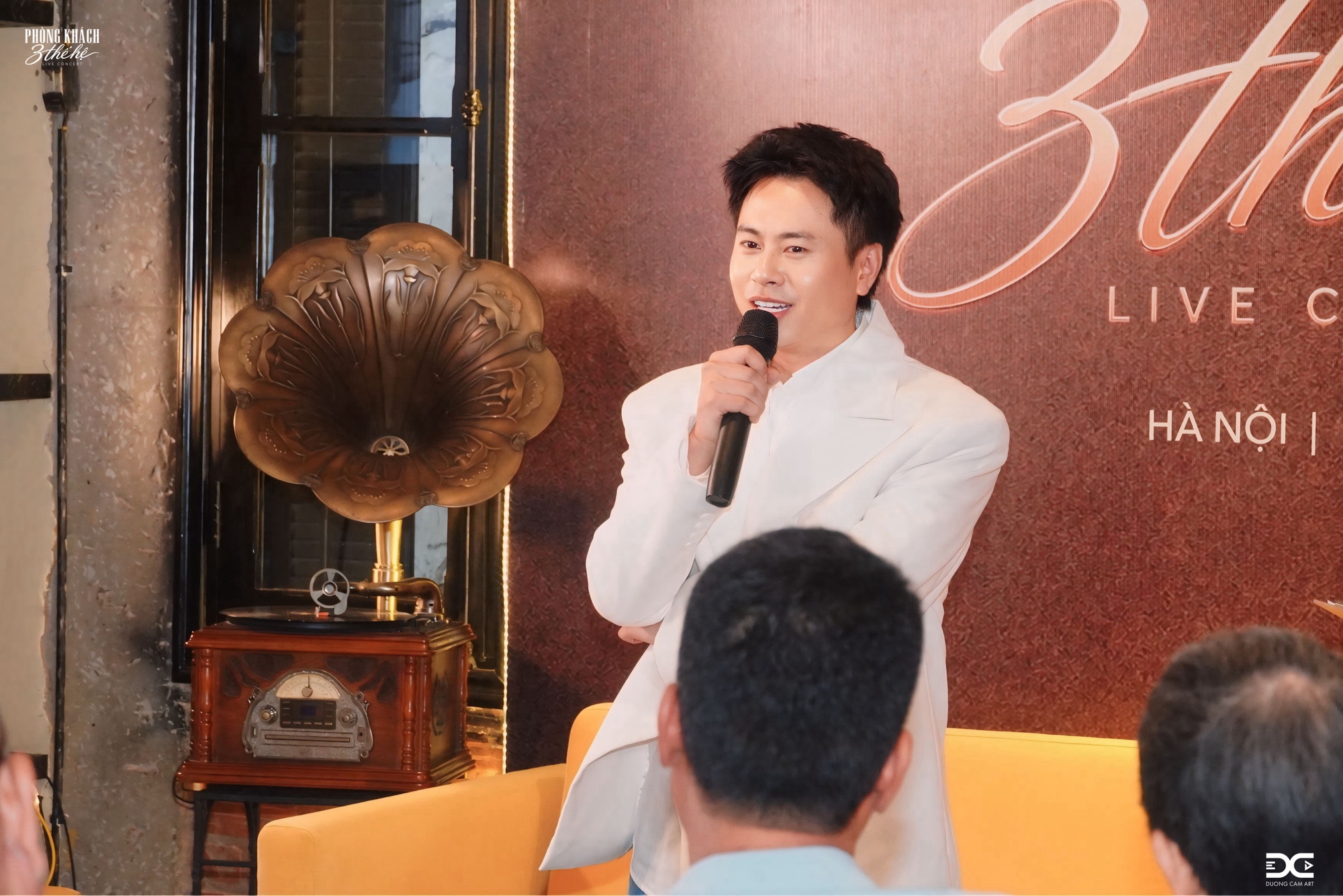 Dương Cầm: "Kh&ocirc;ng bao giờ c&oacute; chuyện h&aacute;t nh&eacute;p, đ&oacute; l&agrave; điều tối kỵ tr&ecirc;n s&acirc;n khấu của t&ocirc;i"- Ảnh 2.