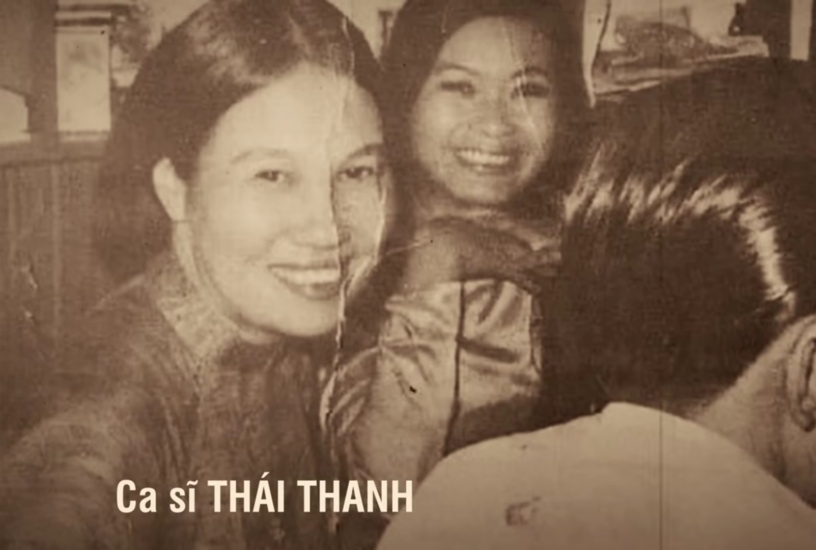 Kh&aacute;nh Ly phải đi vay tiền, Th&aacute;i Thanh n&oacute;i: "Tao thương m&agrave;y lắm"- Ảnh 1.