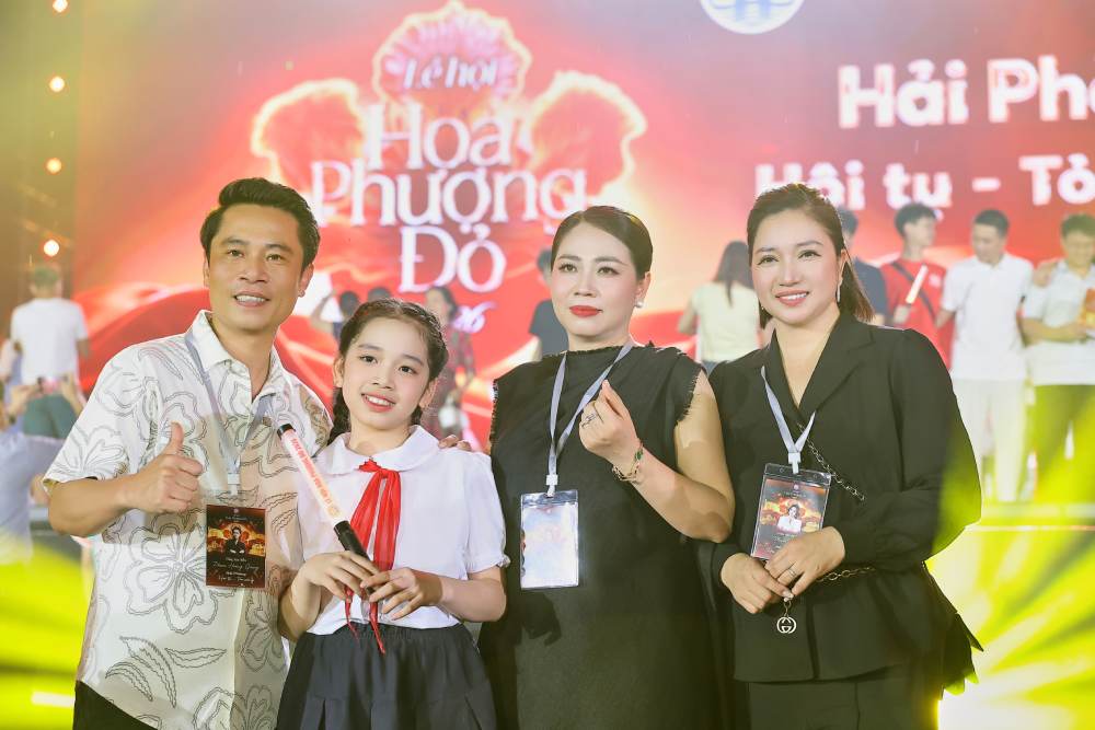 Tổng đạo diễn Phạm Ho&agrave;ng Giang kể chuyện 71 năm Hải Ph&ograve;ng h&agrave;o h&ugrave;ng bằng &acirc;m nhạc, quy tụ d&agrave;n sao &ldquo;khủng&rdquo; - Ảnh 7.