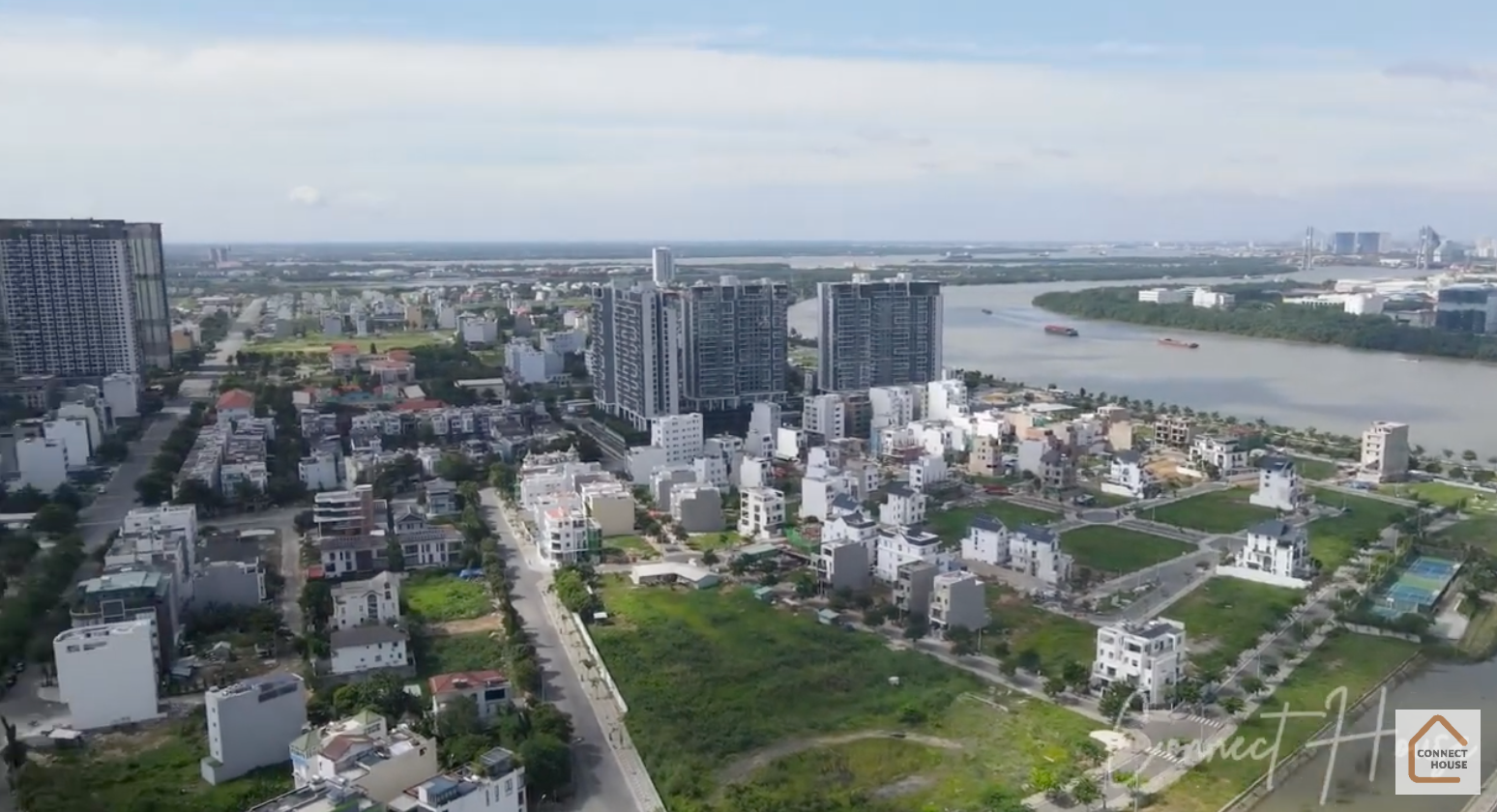 70 tỷ cho biệt thự 270m2 của T&oacute;c Ti&ecirc;n: Mức gi&aacute; g&acirc;y cho&aacute;ng đ&uacute;ng chuẩn "địa thế" khu đất thượng lưu ở TP.HCM- Ảnh 15.