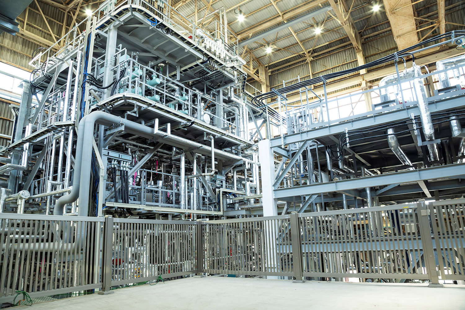 C&ocirc;ng nghệ sản xuất xăng từ kh&iacute; thải v&agrave; nước của ENEOS: Giấc mơ v&agrave; thực tại năm 2026 - Ảnh 2.