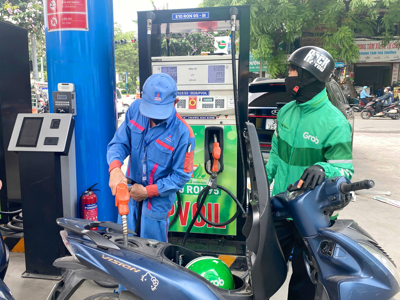[eMagazine] - Những điều cần biết về xăng E10 trước ng&agrave;y b&aacute;n đại tr&agrave; 1-6 - Ảnh 8.