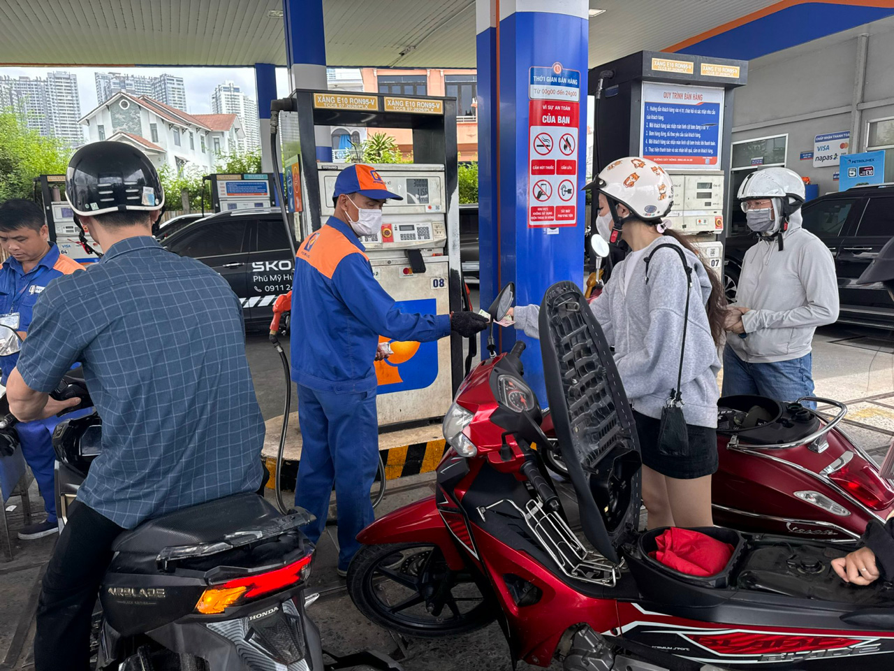 [eMagazine] - Những điều cần biết về xăng E10 trước ng&agrave;y b&aacute;n đại tr&agrave; 1-6 - Ảnh 7.