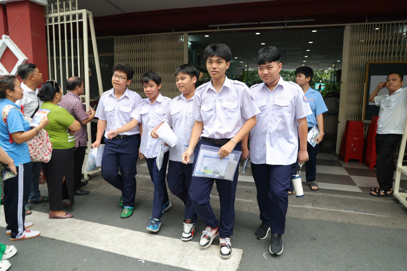 C&oacute; n&ecirc;n uống thuốc bổ n&atilde;o v&agrave;o m&ugrave;a thi? - Ảnh 1.