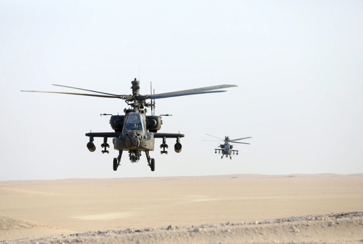 Mỹ "trút" không kích đáp trả vụ rơi trực thăng Apache, Iran cảnh báo gắt - Ảnh 1.