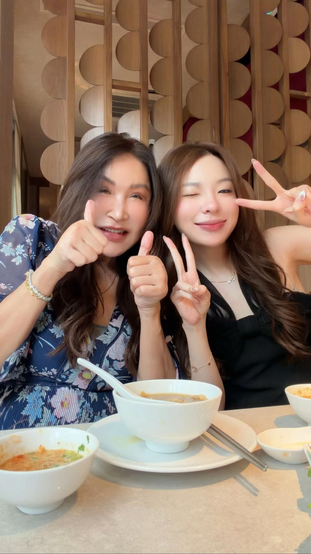 Kh&ocirc;ng biết kiếp trước c&ocirc; ấy đ&atilde; l&agrave;m những g&igrave; để c&oacute; được 1 người mẹ chồng "độc - lạ" thế n&agrave;y! - Ảnh 2.
