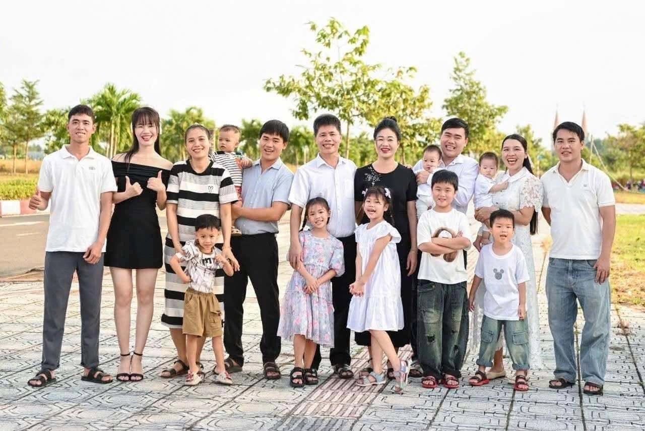 3 chị em lấy 3 anh em ruột, sống chung nhà ở Nghệ An, mẹ chồng giao luôn chìa khóa két - Ảnh 4.