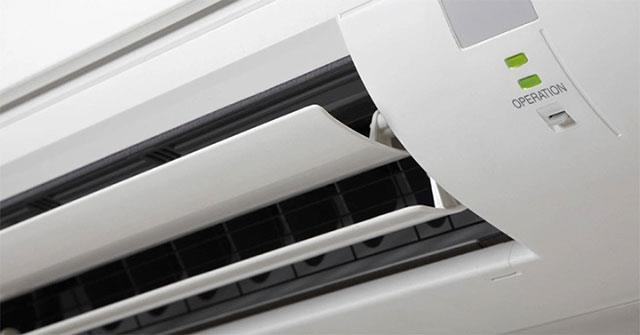Đèn điều hòa nhấp nháy liên tục có sao không? Thợ sửa chữa lâu năm trả lời - Ảnh 2.