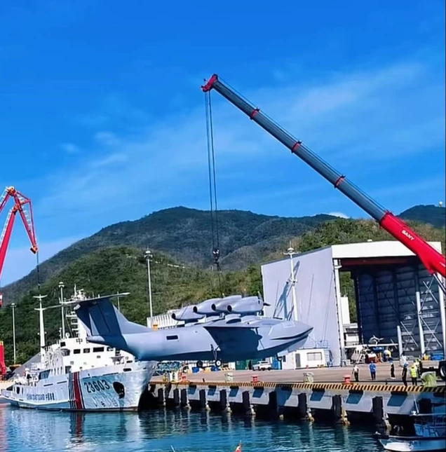 Quái vật biển Bột Hải của Trung Quốc và những bí mật công nghệ quân sự mới - Ảnh 2. Quái vật biển Bột Hải của Trung Quốc và những bí mật công nghệ quân sự mới - Ảnh 2.