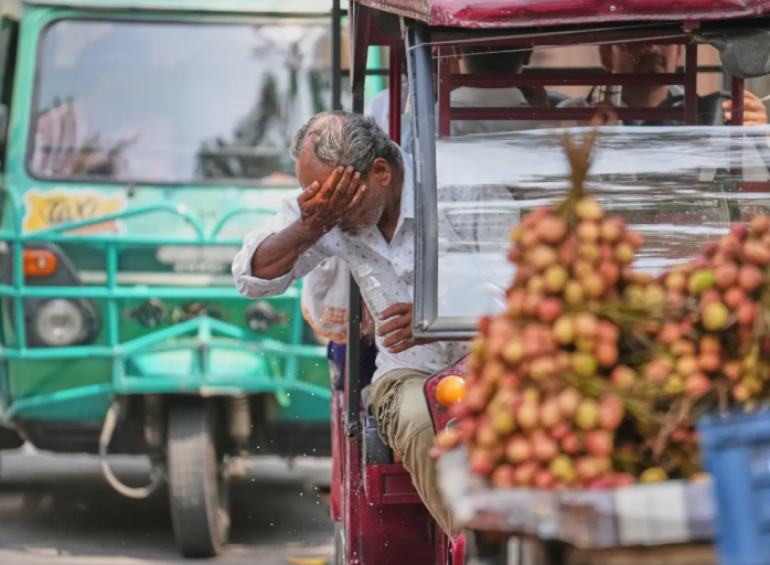 Trái đất có thể vượt ngưỡng tăng 1,5°C vào năm 2030- Ảnh 2. Trái đất có thể vượt ngưỡng tăng 1,5°C vào năm 2030- Ảnh 2.