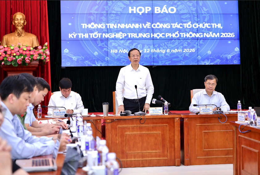 Bộ GD - ĐT giải thích về Steve Jobs Việt Nam trong đề thi ngữ văn 2026 - Ảnh 2. Bộ GD - ĐT giải thích về Steve Jobs Việt Nam trong đề thi ngữ văn 2026 - Ảnh 2.