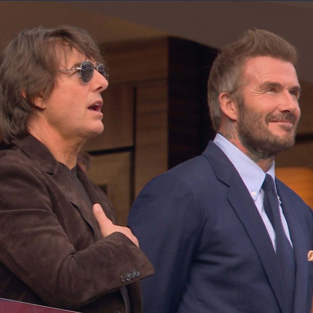 Hot nhất l&uacute;c n&agrave;y tại World Cup: David Beckham - Tom Cruise biến trận cầu Mỹ - Paraguay th&agrave;nh "tiệc visual", đến Victoria Beckham cũng bị chiếm spotlight- Ảnh 1.
