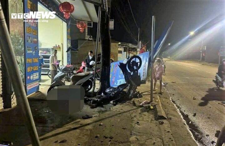 Tai nạn xe máy Đắk Lắk khiến hai thanh niên thương vong , cần cảnh giác hơn - Ảnh 1.