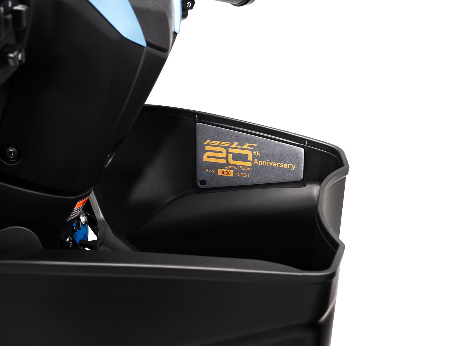 Yamaha Exciter thêm bản đặc biệt giới hạn 5.000 chiếc, trang bị sẵn phụ kiện được nhiều dân chơi Việt ưa thích - Ảnh 8.