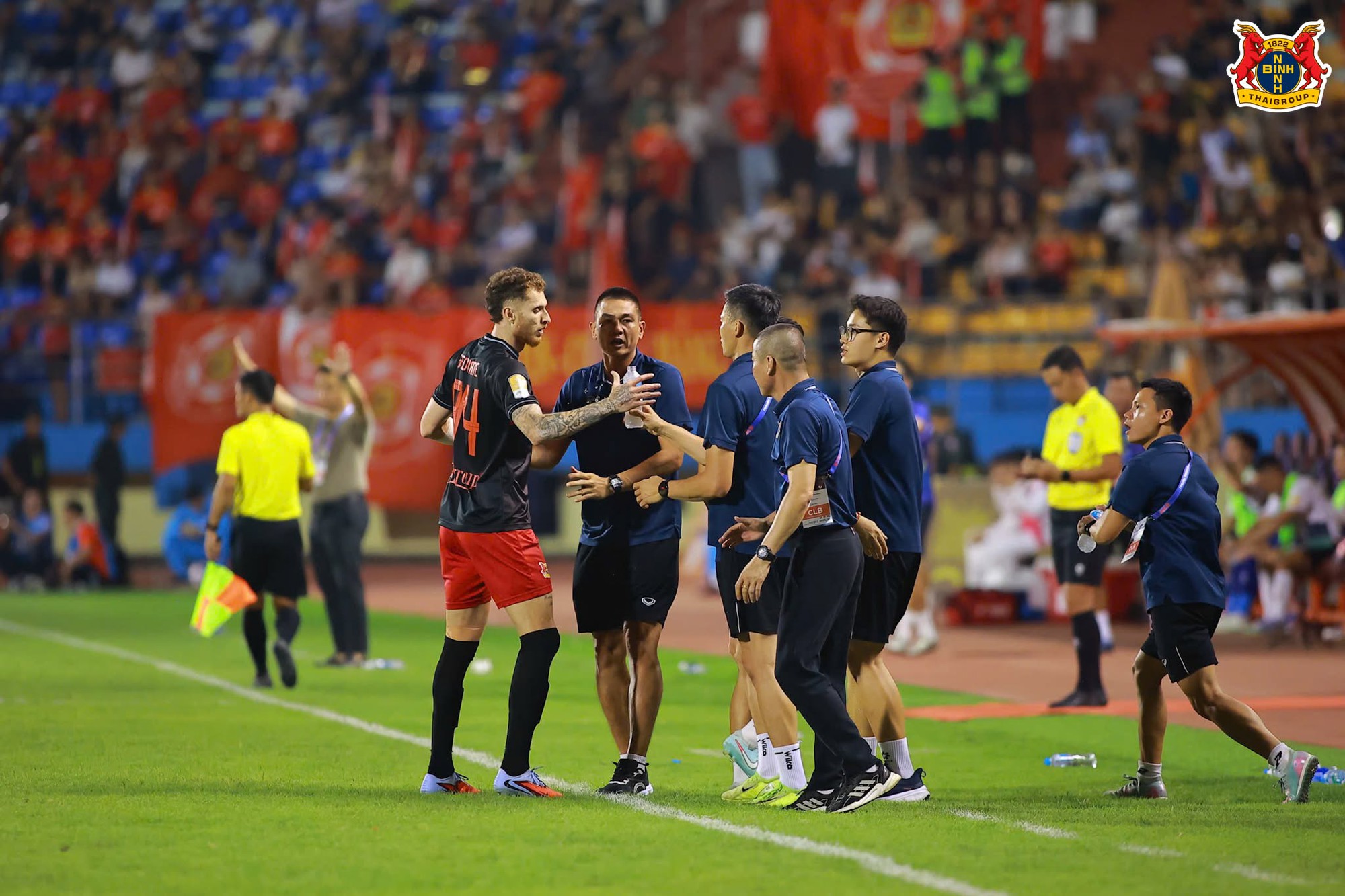 Ninh B&igrave;nh FC bất ngờ chia tay trợ l&yacute; cũ của HLV Park Hang-seo - Ảnh 5.