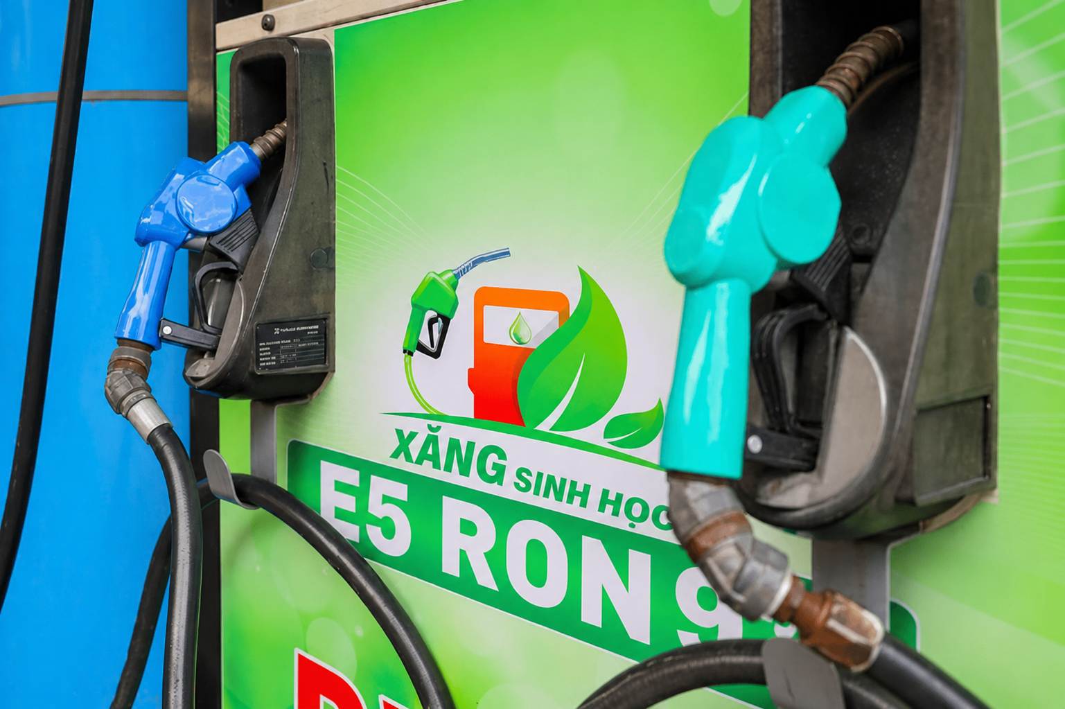 D&ugrave;ng xăng E5 thay E10 cho động cơ n&ocirc;ng nghiệp đời cũ c&oacute; bớt hại m&aacute;y kh&ocirc;ng? Chuy&ecirc;n gia trả lời - Ảnh 2.
