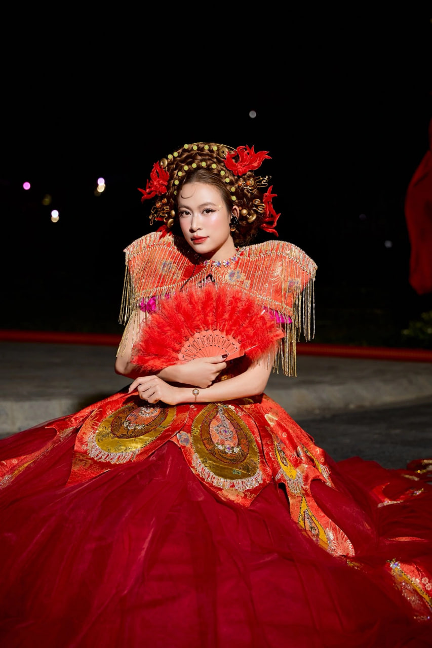 5 mỹ nh&acirc;n cổ trang đẹp nhất Việt Nam: Ho&agrave; Minzy g&acirc;y b&atilde;o quốc tế, Chi Pu x&eacute; truyện bước ra nhưng biểu tượng phải l&agrave; c&aacute;i t&ecirc;n n&agrave;y- Ảnh 4.