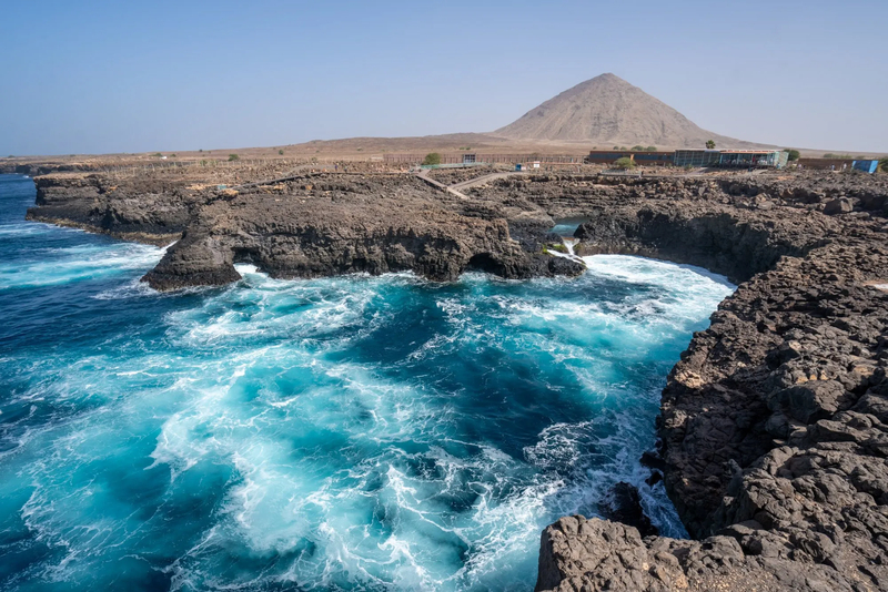 Quốc đảo Cape Verde: Địa điểm du lịch hấp dẫn giữa Đại T&acirc;y Dương năm 2026 - Ảnh 13.