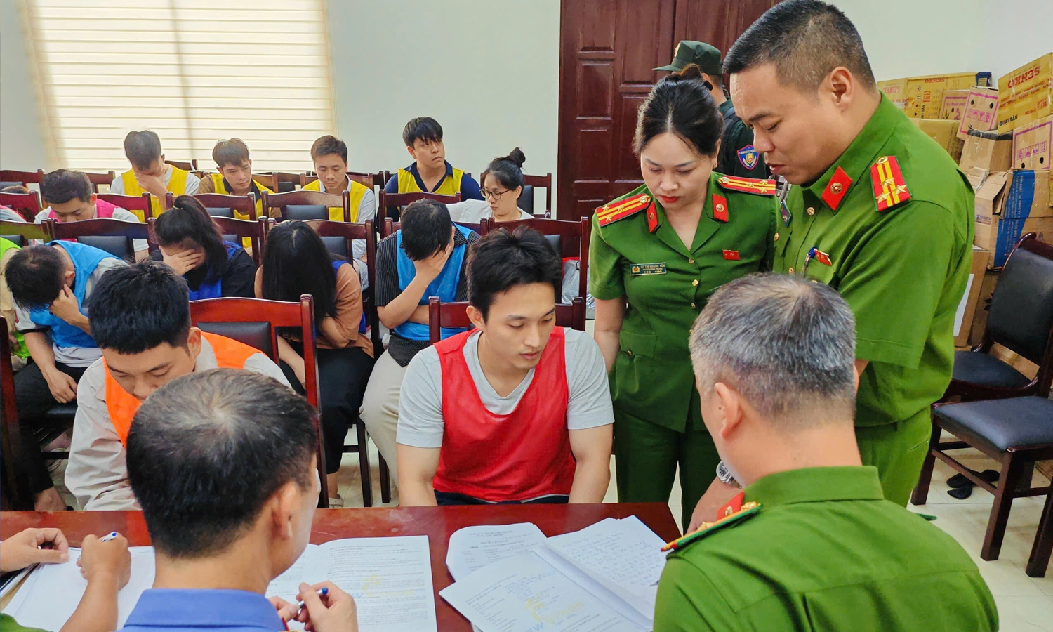 Lừa đảo kỳ nghỉ: H&agrave;ng chục vụ &aacute;n tại H&agrave; Nội v&agrave; TP . HCM g&acirc;y chấn động 2026 - Ảnh 1.