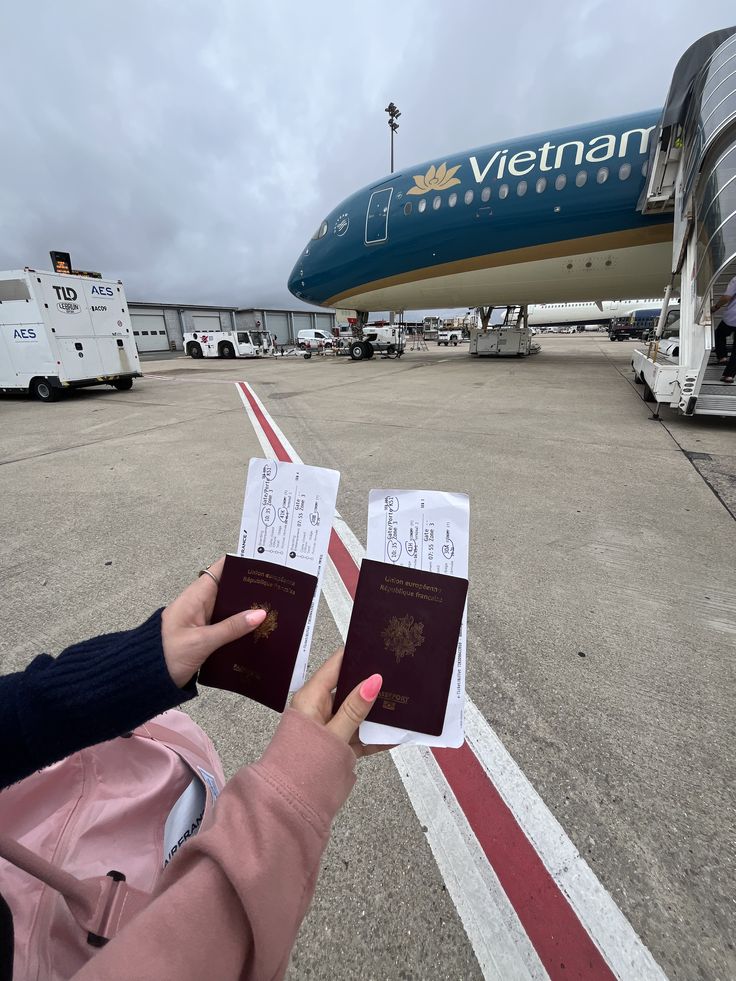 Lời khuyên khi đăng vé máy bay lên mạng xã hội cho mùa du lịch - Ảnh 4.