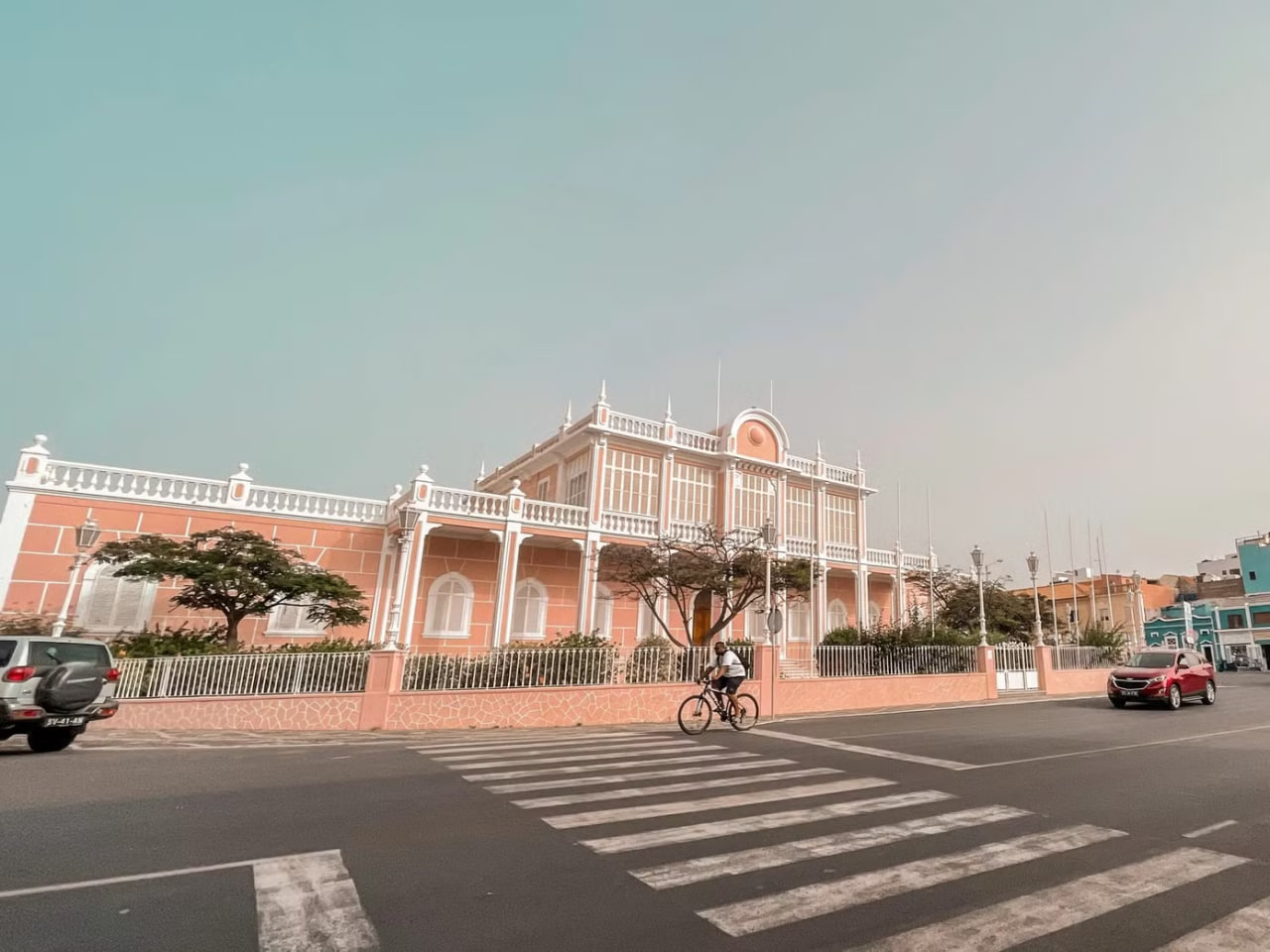 Quốc đảo Cape Verde: Địa điểm du lịch hấp dẫn giữa Đại T&acirc;y Dương năm 2026 - Ảnh 4.
