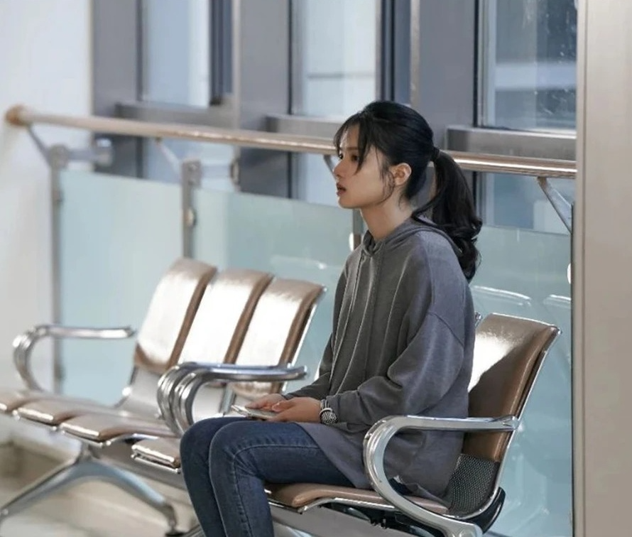 Topic g&acirc;y tranh luận: Bố mẹ 50 - 60 tuổi kh&ocirc;ng c&oacute; lương hưu, kh&ocirc;ng c&oacute; tiền tiết kiệm, con c&aacute;i ch&iacute;nh l&agrave; &ldquo;kế hoạch nghỉ hưu&rdquo;?- Ảnh 2.