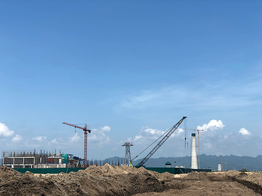 Một công trình giữa biển của Việt Nam có trụ cao bằng tòa nhà 48 tầng, lập kỷ lục Guinness ngay ngày khai trương - Ảnh 2. Một công trình giữa biển của Việt Nam có trụ cao bằng tòa nhà 48 tầng, lập kỷ lục Guinness ngay ngày khai trương - Ảnh 2.