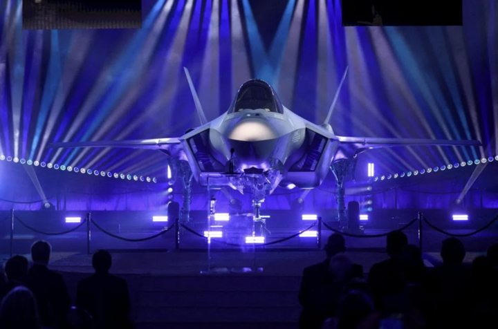Phần Lan mua bom lượn GBU - 53 để trang bị cho ti&ecirc;m k&iacute;ch F - 35 năm 2026 - Ảnh 1.