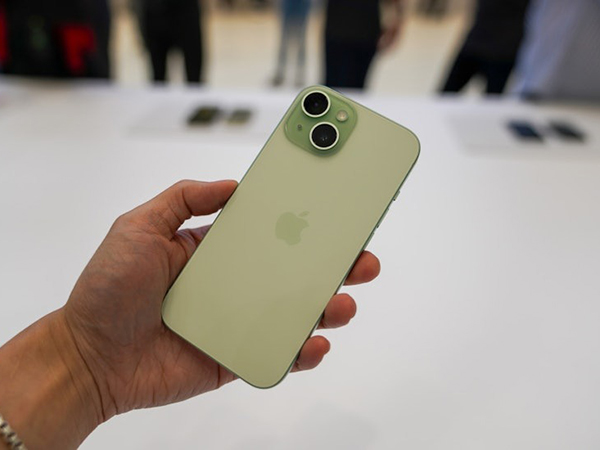 4 Chiếc iPhone cũ đ&aacute;ng mua nhất 2026 cho t&iacute;n đồ c&ocirc;ng nghệ - Ảnh 2.